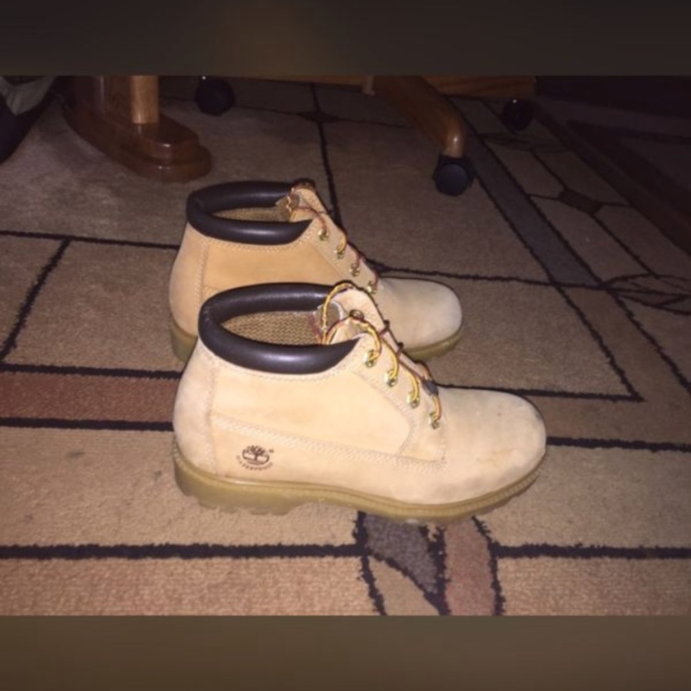 Women’s suede timberland boots